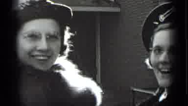 New York USA (1939): Old Movie With Well-Dressed Ladies With Image Black And White