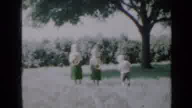 Minnesota USA (1958): Hawaii Vacation With 3 Little Girls Wearing Hula Skirts
