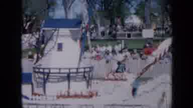 Iowa USA (1959): Parade With Big Floats With Windmill And Flowers