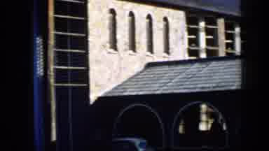 Venezuela (1959): Panning Of A House Followed By A Focus On A Group Of Residents