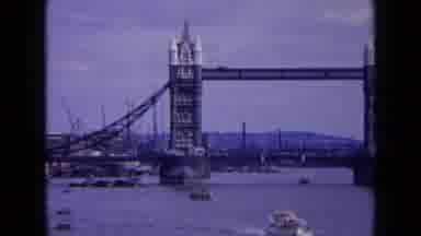 England (1963): London Bridge Many Years Ago