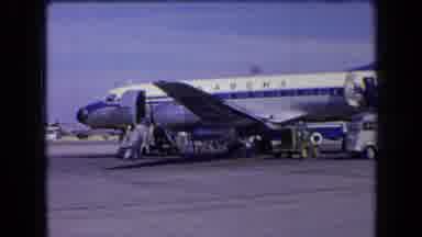 France (1963): Landed Airplane Either Being Boarded Or Having The Luggage Taken