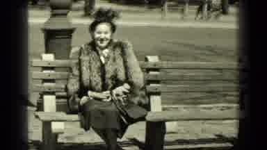 New York (1949): Nice Old White Lady Looking Into The Camera And Letting Nature