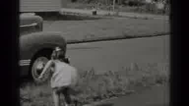 New York (1947): Black And White Short Of A Child Skipping On The Sidewalk Near An