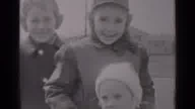 New York (1947): Three Kids Walk Towards Camera Man On A Sunny Day