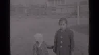 New York (1947): Early Black & White Movie Portrays Two Sisters Dressed In Hats