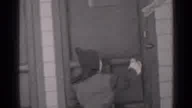 New York (1947): Cold Windy Day In The Winter Brings Kids Inside For Warmth