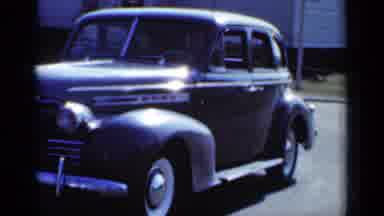 New York (1950): Old Fashioned Car In The Street