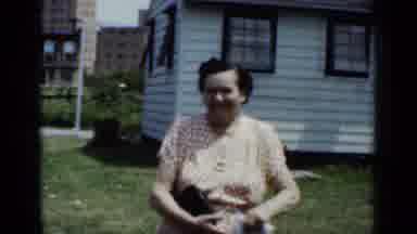 New York (1950): Living And Working In The Coastal Area Near The Cliff