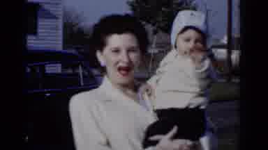 New York (1950): Mom Playing With His Son In Her Arms Old Tape