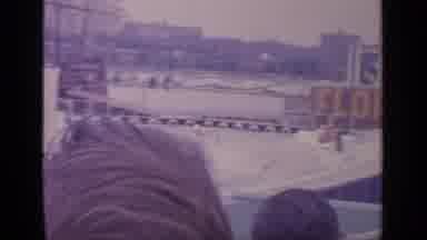 Flushing Meadows New York (1964): Water Skiers In A Circular Pool