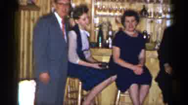 Long Island New York (1965): Pub Alcohol Conversation Chair Sofas Man Woman Table