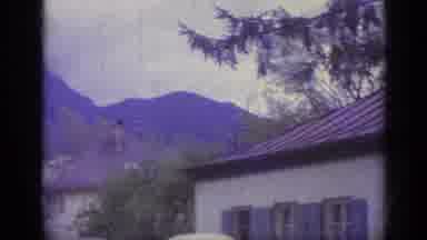 Italy (1962): Resort Getaway From The Hills