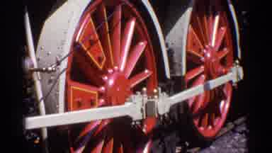 Chicago Illinois (1976): Detailed Trains And Machinery