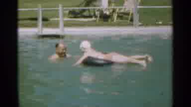 Santa Cruz California (1949): Elderly Couple Frolic In A Pool