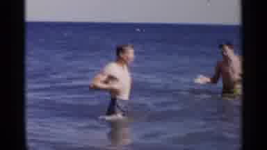 New York USA (1954): Family Vacation At The Beach