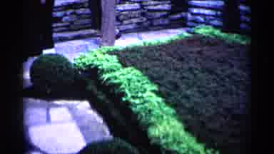Minnesota USA (1964): The Front Lawn Of Someone Who Has No Sense Of Style And