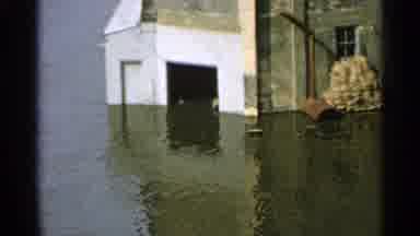 Minnesota USA (1965): Flooded Textile Factory