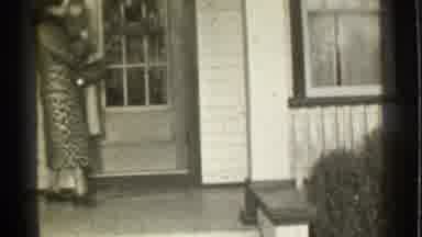 Danielson Connecticut (1939): I Wish I Had An Extra Pair Of Hands To Carry This