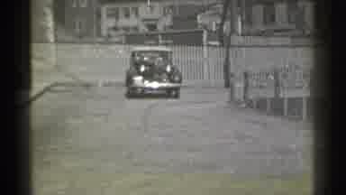 New York (1939): Style Car Driving In Street At Slow Pace