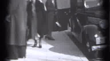 New York (1939): Smartly Dressed Woman Steps Out Of Vehicle And Walks Over To Man