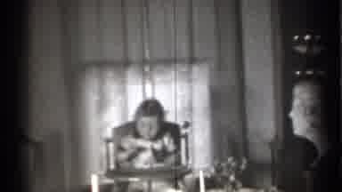 New York (1939): Family Ladies Leches Are Baby How To Behave And Enjoys Situation