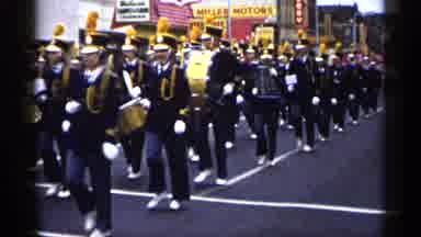 Minnesota USA (1961): Large Marching Band Outperforming S Y Mrs Down Street During