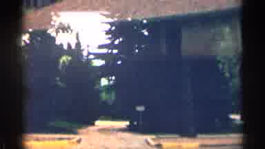 Colorado USA (1963): Huge Bungalow With Some Lours Cleaning Lawn And Clem Rod