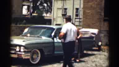 Texas USA (1963): Woman Is Holding Car Do Other Open Father Child