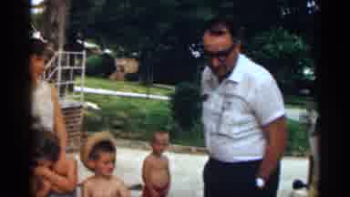 Texas USA (1963): Goering Up Father Relaxing Family Day Out In Grey Er
