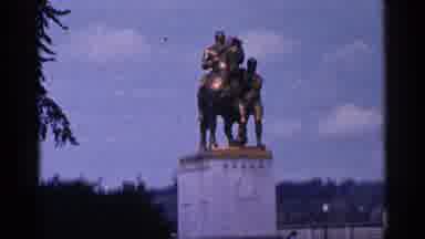 Washington DC (1964): Strong And Beautiful Statue Stands Tall In Middle Of Main