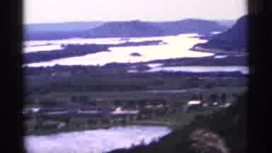 Duluth Minnesota (1965): A Small Village Far A Top Mountain