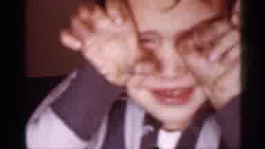 New Jersey (1958): Boy Wants To Show His Emotions To His Family With No Time