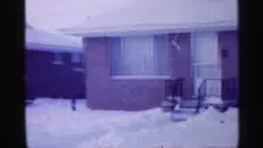 New Jersey (1958): Cold Winter White Snow Scene In Yard In Father Of Small Brick