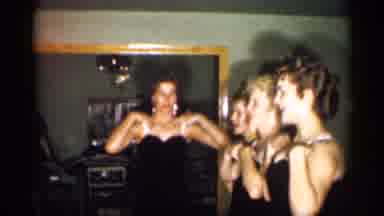 New Jersey (1958): Girls Singing For Family At Home