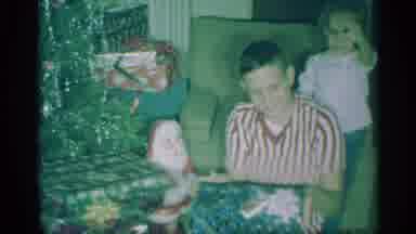 New York (1959): A Children To Enjoying The Holiday From Home And Playing The Game