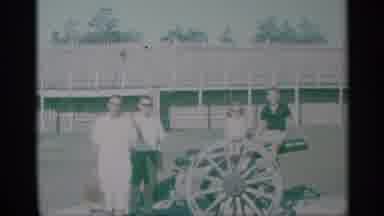 New York (1959): A Woman And Three Children Pose For A Photo With A Cannon