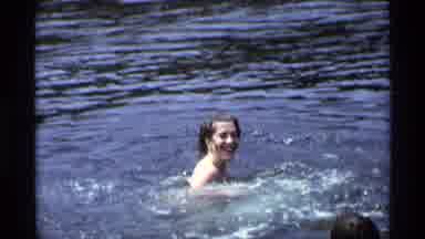New York (1973): A Nice And Fun Swimming Vacation
