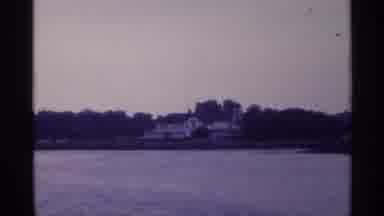 New York (1973): Looking At A Big House From The Other Side Of The River