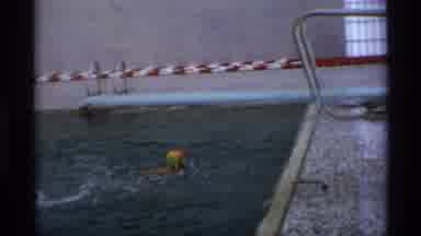 New York (1973): A Huge Number Of Persons Are Enjoying In The Swimming Pool Around