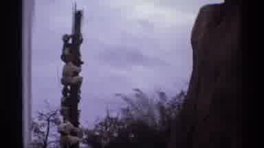 Orlando Florida (1974): Tree Use In A Decorative Art Of Figures Climbing To The