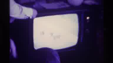 Kentucky (1976): Vintage Film Depicting A Group Of Folks Gathered Around A