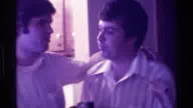 Kentucky (1976): Happy Gathering Of Friends Drinking