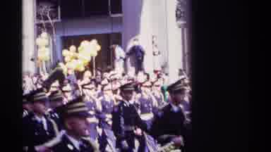 Chicago Illinois (1968): Vintage Film Depicting A Crowd Of Folks Gathered To Watch