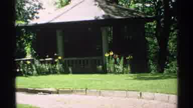 Minnesota (1970): Beautiful Yard And Walkway