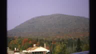 New York (1971): A Huge Looking Mountains And Nearby City Looks Great To See Of