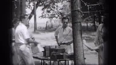 Cleveland Ohio (1937): A Little Outdoor Music With Friends