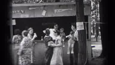 Cleveland Ohio (1937): Young People And Families In Line Front Of A Booth Outside