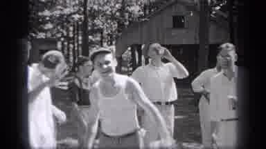 Cleveland Ohio (1937): Family Members Enjoying The Holiday