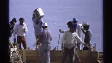 Guaymas Mexico (1975): The Workersâ Situation At Work